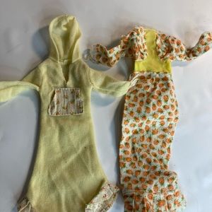 Barbie fashion doll vintage strawberry yellow pajama set